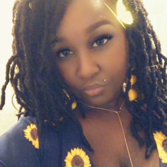 mokisses87